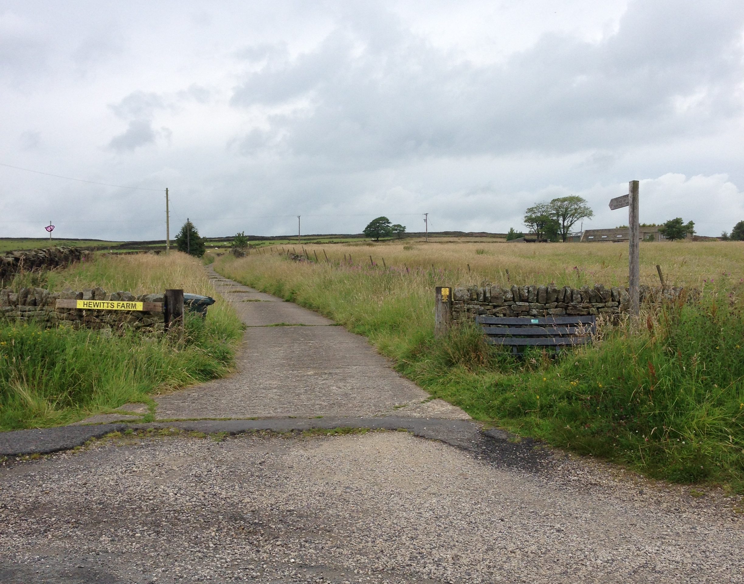 Heading north: The path up to Gargrave before the turn off for Skipton